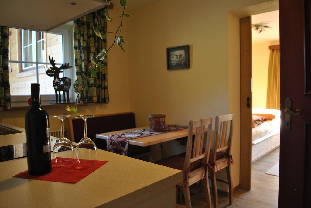 Romantik Pension Lehrberg Sankt Jakob in Haus Room photo